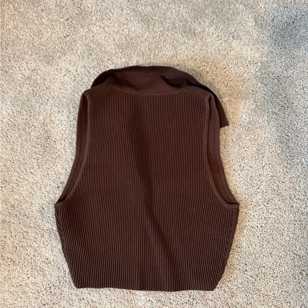 Babaton Chocolate Ribbed Collared Top - Picture 3 of 3